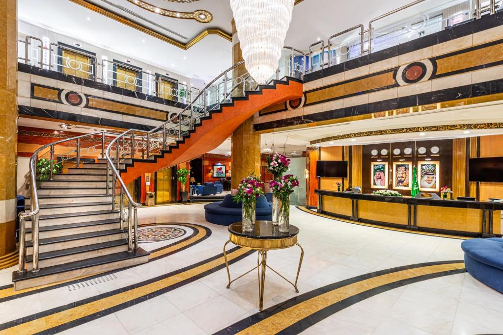 Hotel Golden Tulip Shakreen 4